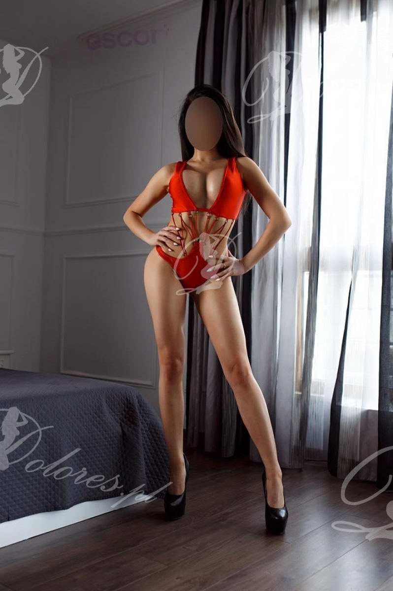 Camile 21 Lux Escort