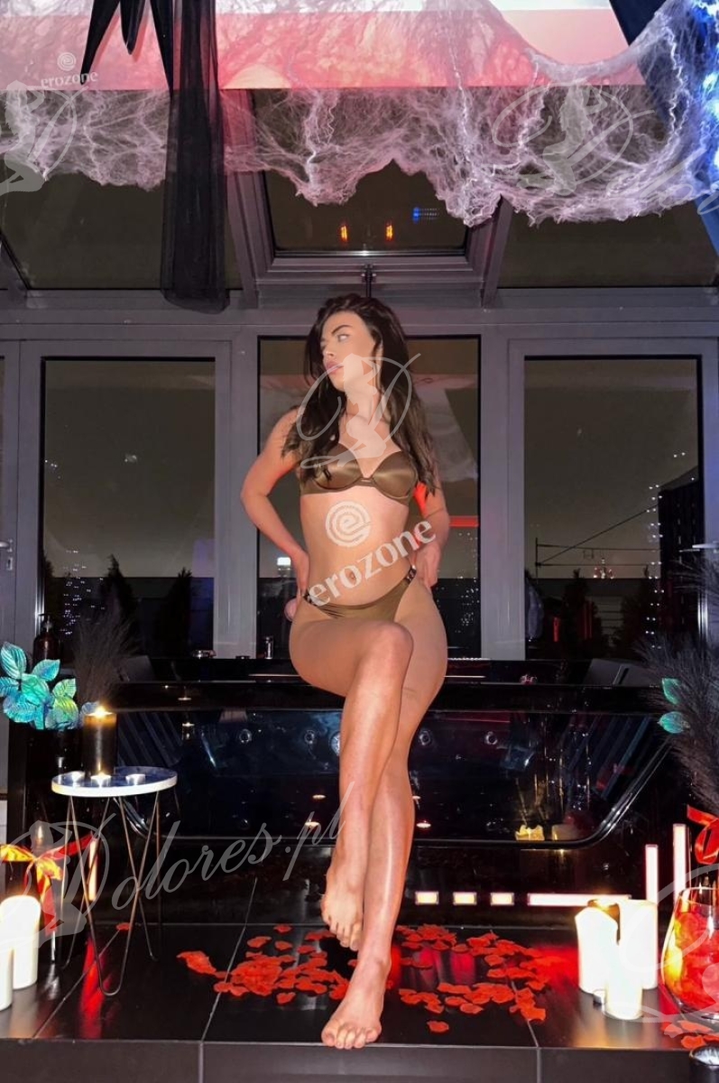 Kira Sky