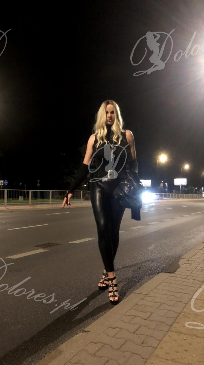 Latex, fisting, foot fetish.