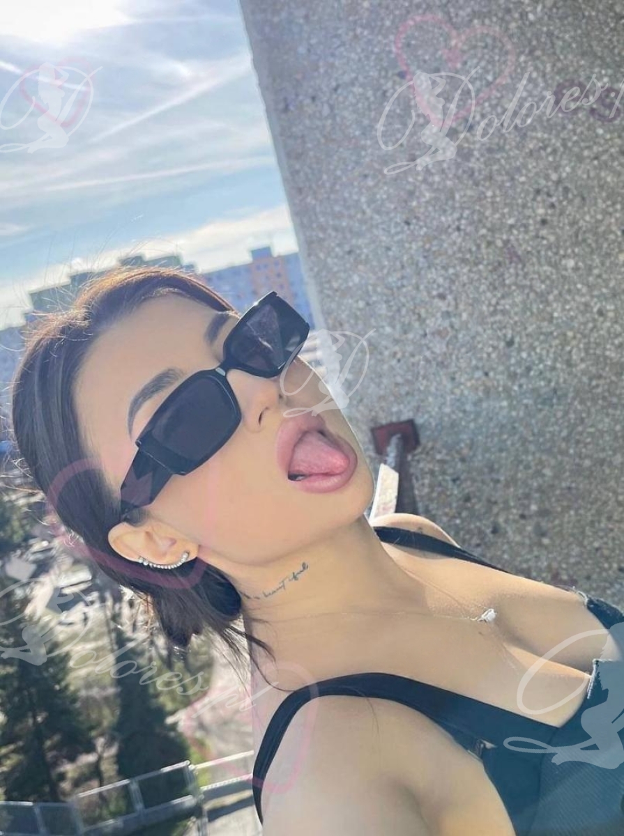 Alina GFE 100%