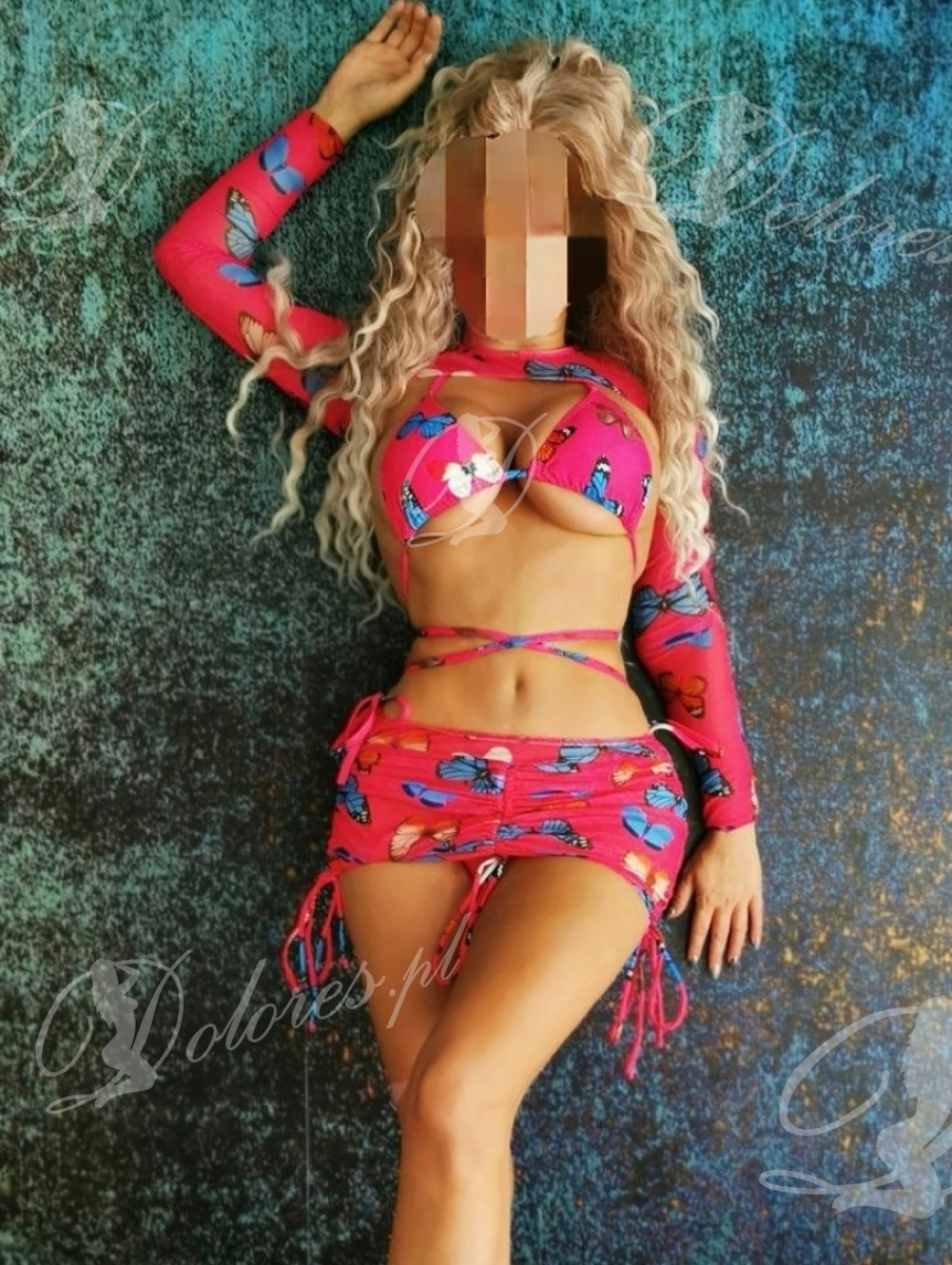 Pokazy kamerka sexting filmiki zdjęcia pisanie czat sex telefon