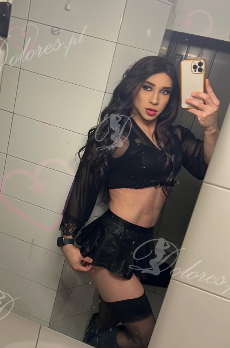 Nia latina