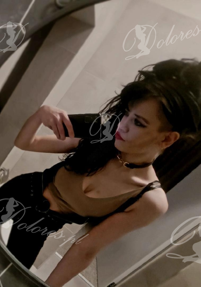 LATINA QUEEN- Full and ALLS TIMs MEETING
