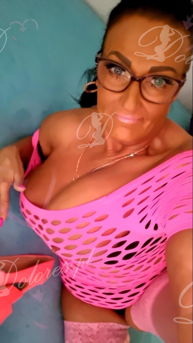 Ajsha milf
