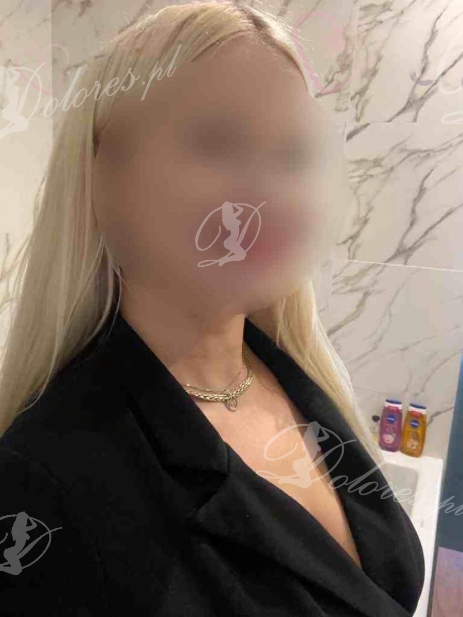 Celine Anal Połyk